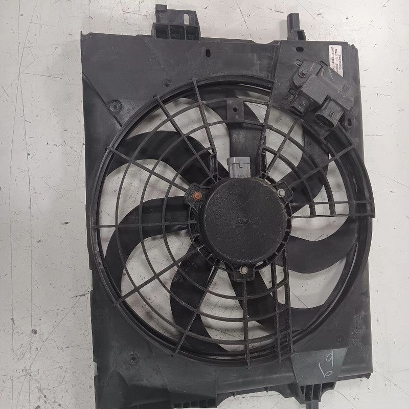 Radiator Cooling Fan Motor  Fits 22-23 Nissan Kicks