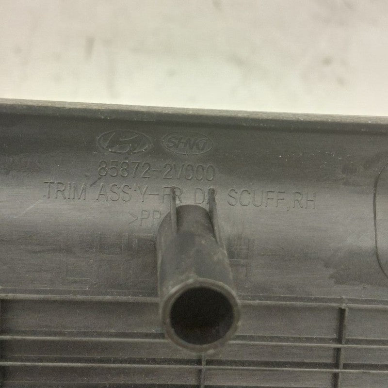 Hyundai Veloster Sill Trim Plate Door Jam Threshold Right Passenger Fr