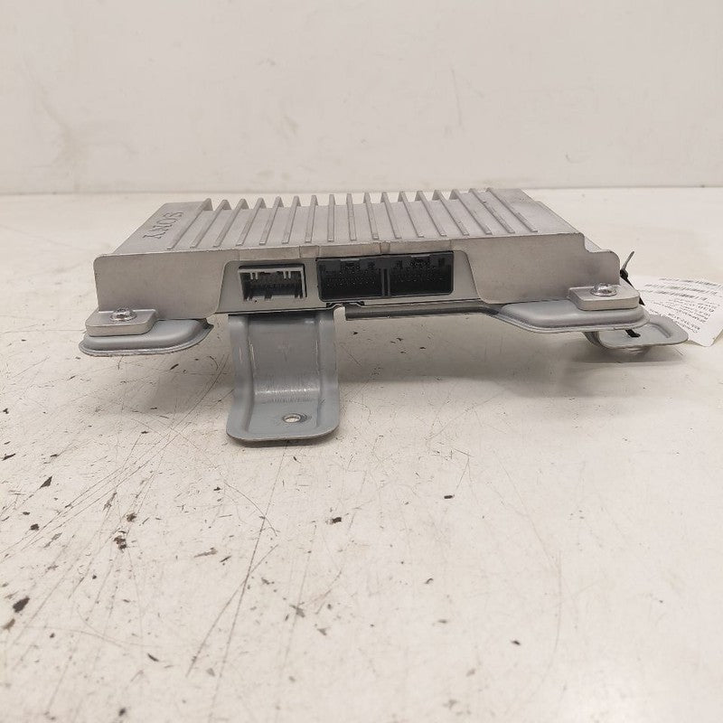 Audio Equipment Radio Amplifier Fits 15-18 Ford Edge