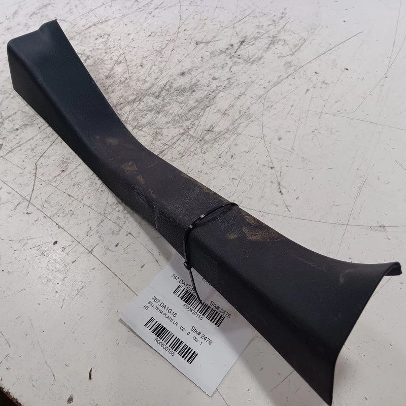 Nissan LEAF Sill Trim Plate Door Jam Threshold Left Rear  2013 2014 20