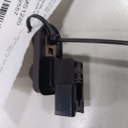 Mitsubishi Outlander Door Ajar Switch Door Open Dome Light Switch 2020