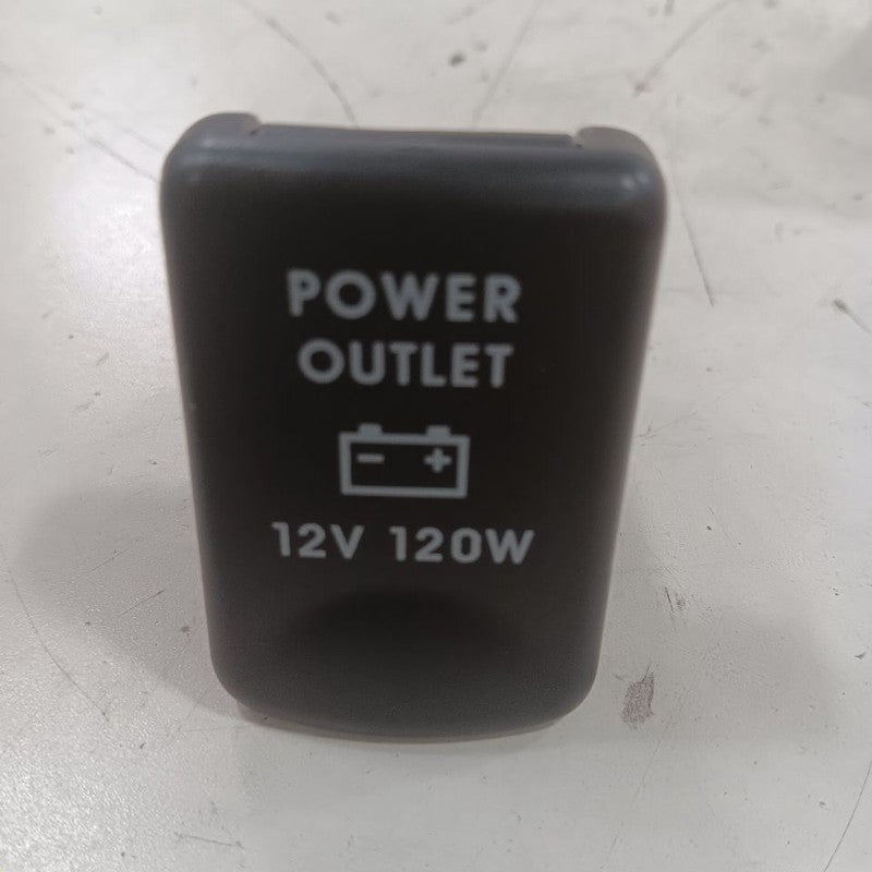 Outlander Sport 12V Power Port Socket  2022 2023 2024 OEM