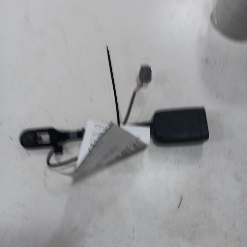 6DR271C5AB Passenger Right Front Seat Belt Buckle Latch Fits 17-23 Jeep Cherokee