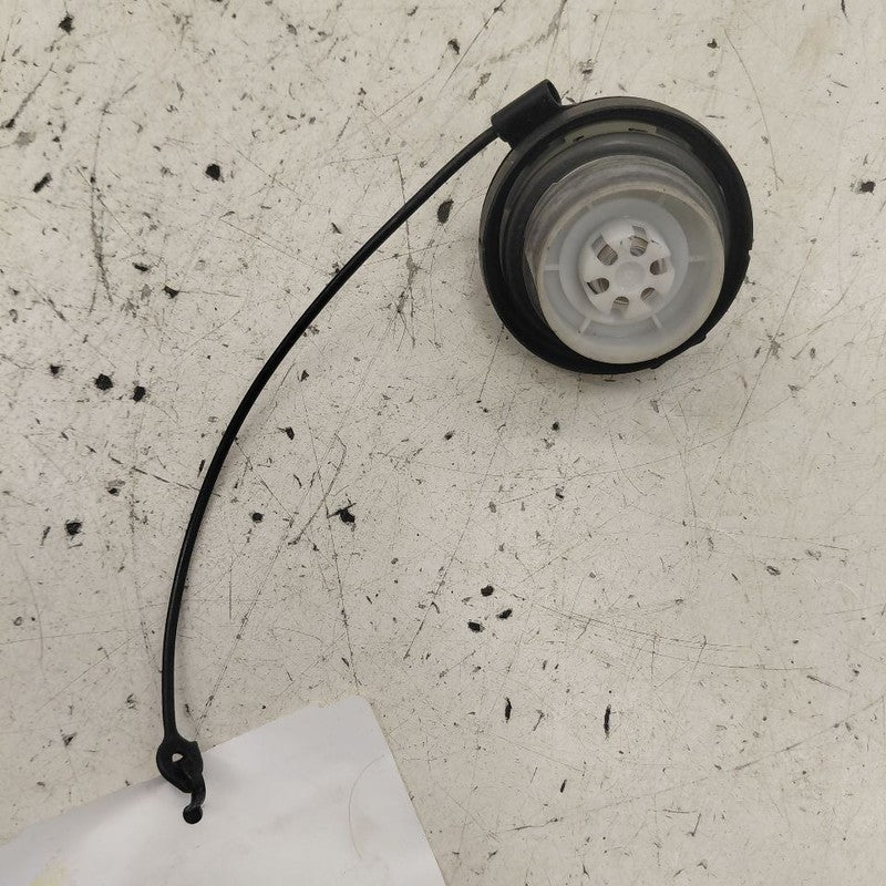 Nissan Versa Note Gas Tank Fuel Cap  2019 2018 2017