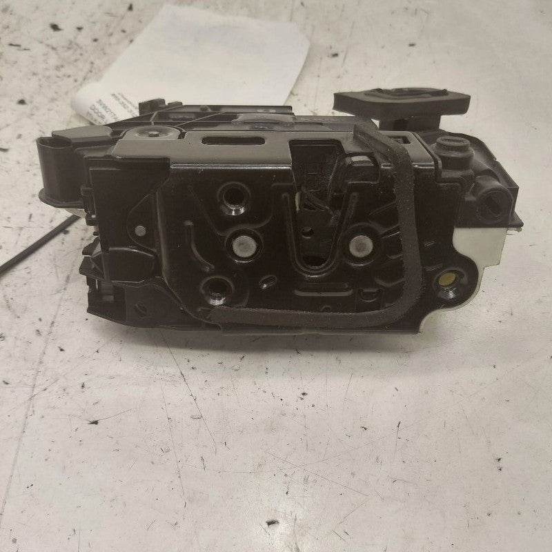 Volkswagen Golf Door Latch Lock Right Passenger Rear  2015 2016 2017