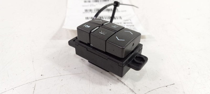 2012 Cadillac CTS Switch