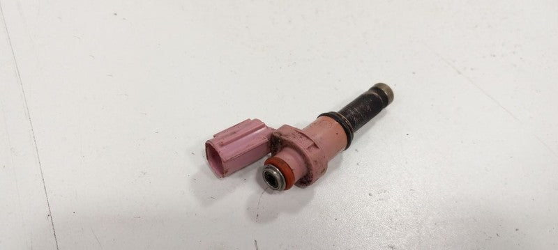 Fuel Injection Parts Fuel Injector Upper Fits 06-17 LEXUS IS350  OEM