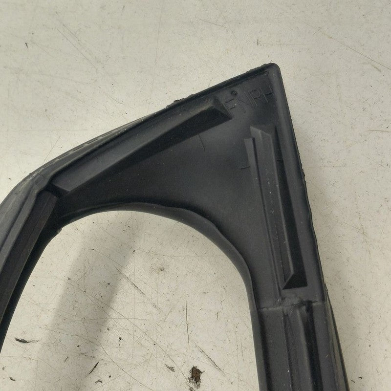 Subaru XV Crosstrek Door Glass Window Seal Rubber Right Passenger Fron