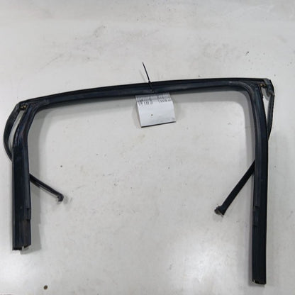 Jeep Cherokee Door Glass Window Seal Rubber Left Driver Rear Back  201