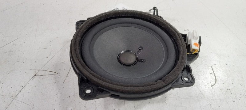 Kia Sorento Speaker Left Rear 2016 2017 2018