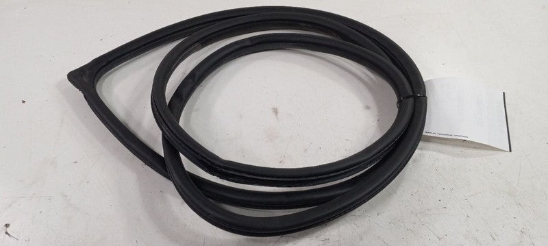 Nissan Sentra On Body Door Jamb Seal Front Right Passenger 2012 2011 2010 2009 2