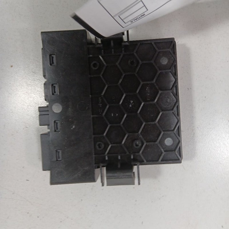 2025 GMC Acadia Control Module {13559095}