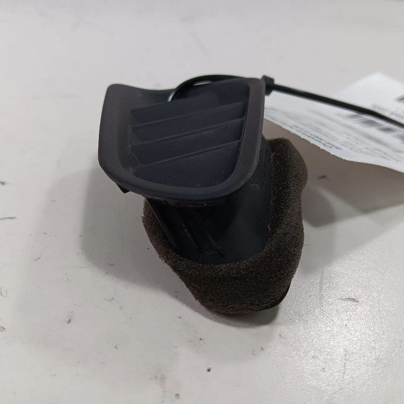 Hyundai Tucson Defrost Vent Right Passenger Side  2019 2020 2021 OEM