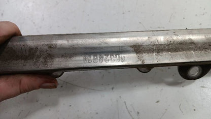 Hyundai Elantra Fuel Rail Injection Injector Mount Bar  2011 2012 2013