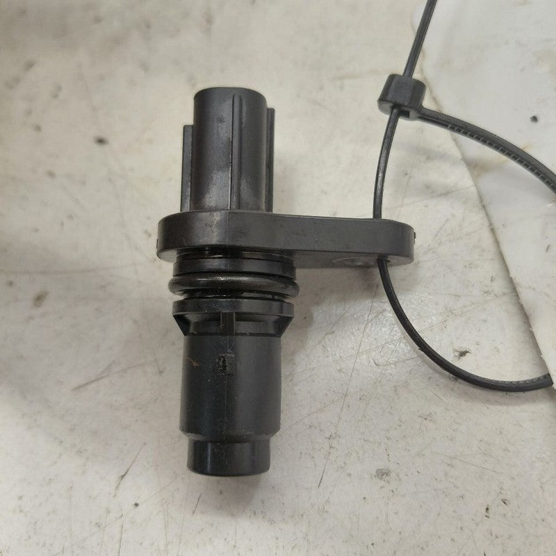 Lexus IS350 Camshaft Cam Shaft Position Sensor  2020 2019 2018