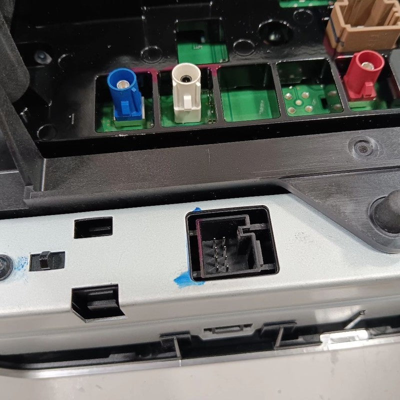 Audio Equipment Radio Receiver 8.4" Touch Screen Fits 22-23 Jeep Compass