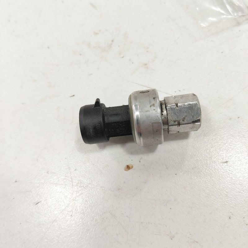Buick Encore AC Pressure Sensor 1.4 2020 2019 2018 OEM