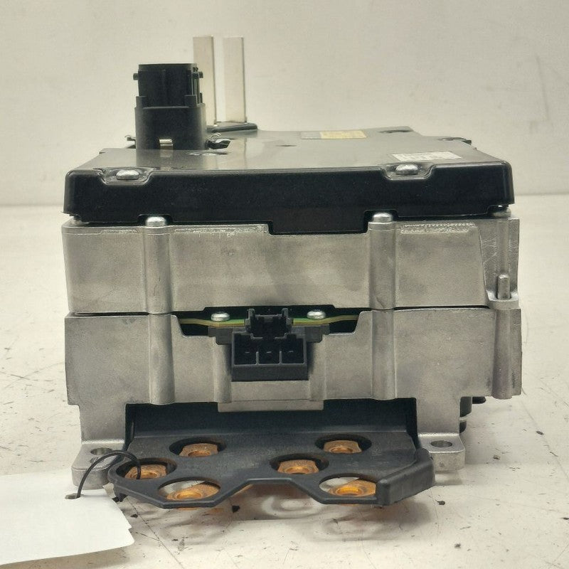 Conv/Invert/Charger Inverter And Converter Fits 16-19 VOLT