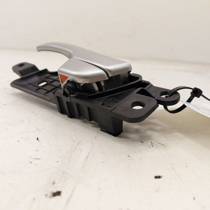 Kia Sportage Door Handle Left Driver Rear Interior Inside  2020 2021 2