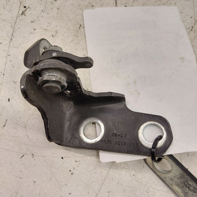 Ford Escape Door Hinge Set Right Front Passenger  2020 2021 2022