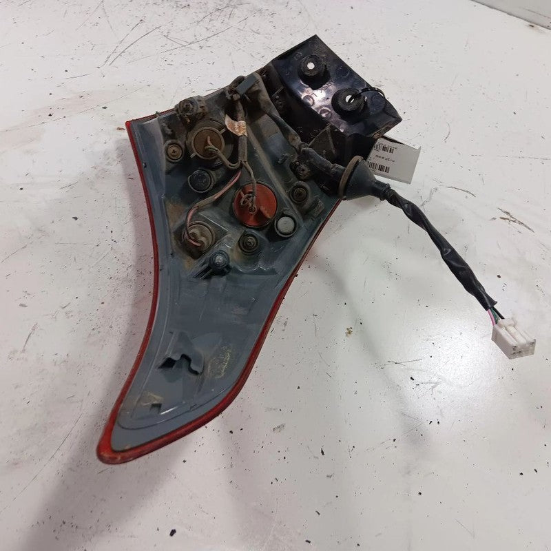 Driver Left Tail Light Brake Lamp Hatchback Qrtr Panel Mntd 13-17 Elantra