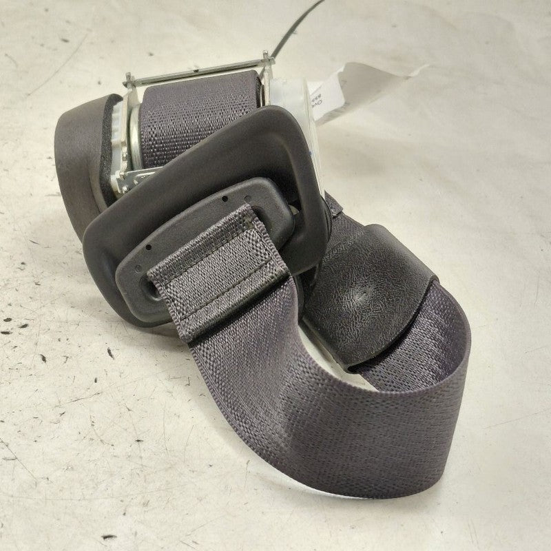 Cadillac CT6 Seat Belt Strap Retractor Right Passenger Rear Back  2018