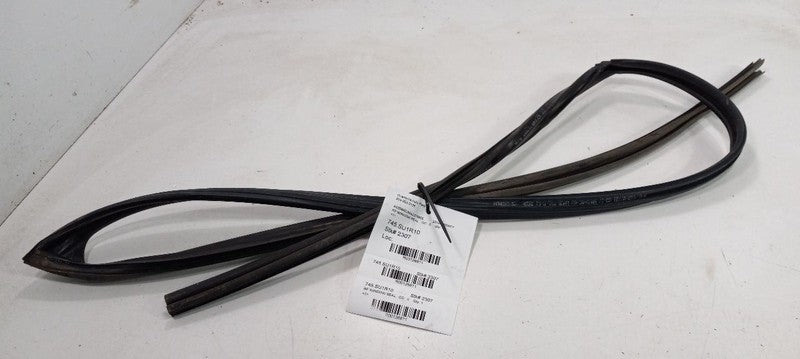 Subaru Legacy Door Glass Window Seal Rubber Right Front 2010 2011 2012