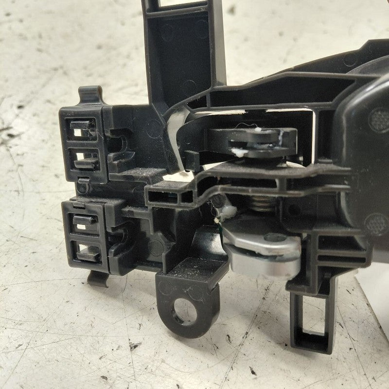 Honda CR-V Door Handle Right Passenger Rear Interior Inside  2019 2018