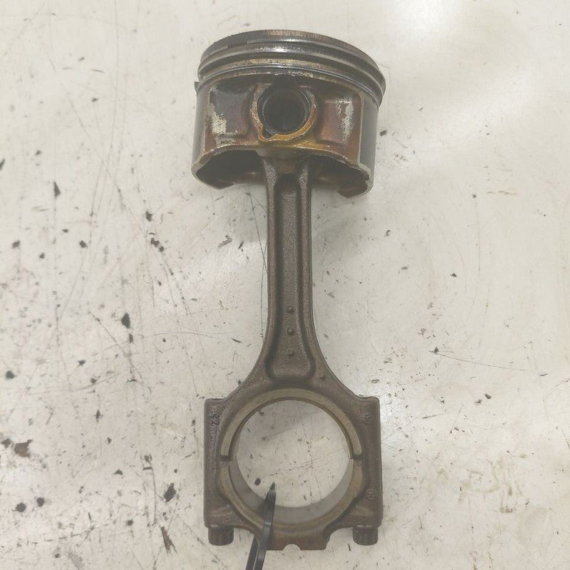 Volvo S60 Single Piston With Connecting Rod   2.5 2013 2014 2015