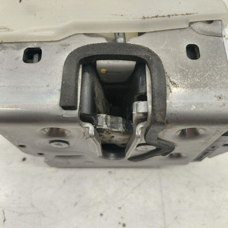 2018 Fiat 500 X Model Door Latch Lock Right Passenger Front