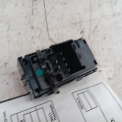 Buick Encore Power Window Switch Right Passenger Rear  2017 2018 2019 2020