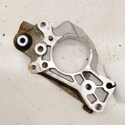 Chevy Trailblazer Transfer Case Rear Engine Mount Bracket  2023 2022 2
