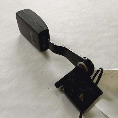 Mitsubishi Outlander   Left Rear Third Row Seat Belt Buckle Latch 2018