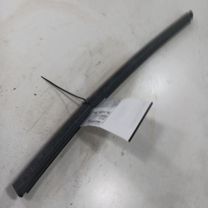 Buick Encore Right Rear Weather Strip Interior  2022 2021 2020 2019 2018