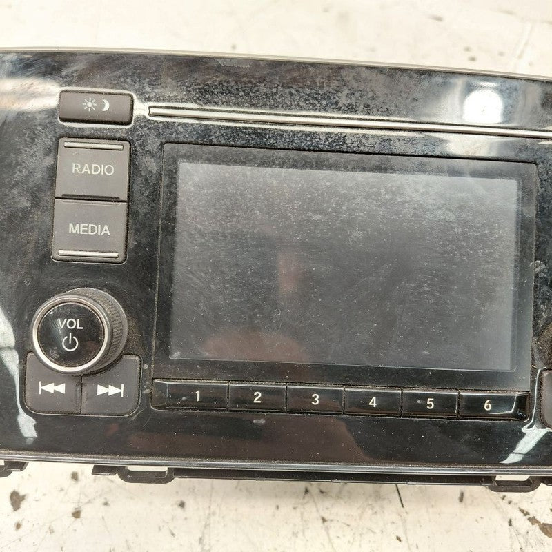 Audio Equipment Radio Receiver and Display US Market LX 18-21 Honda CR