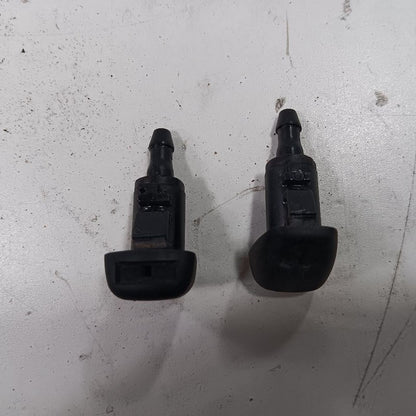 Kia Optima Windshield Wiper Washer Fluid Hood Sprayer Nozzles  2020 2019 2018 