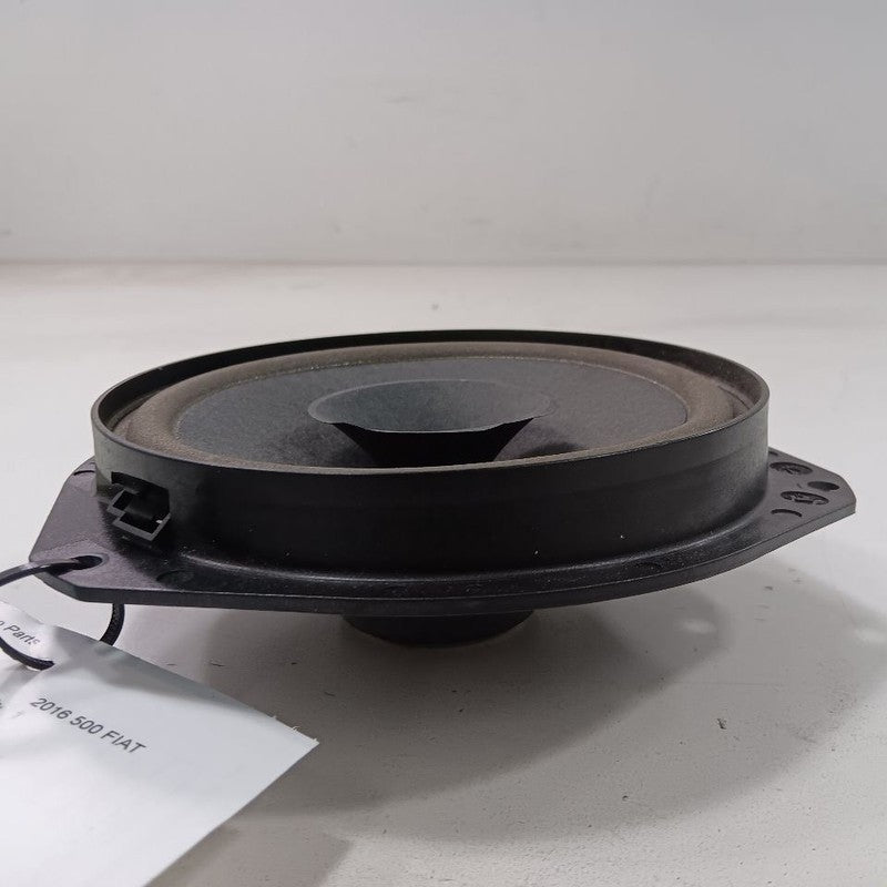 Fiat 500 Speaker Right Passenger Rear  2016 2017 2018 OEM