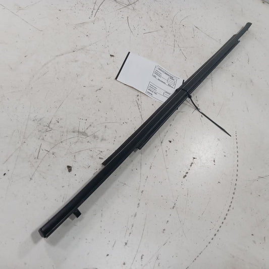 Outlander Sport Door Glass Window Weather Strip Trim Rear Right Passen
