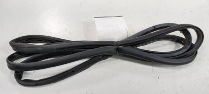 Cadillac SRX On Door Seal Rubber Right Passenger Front 2013 2014 2015 2016