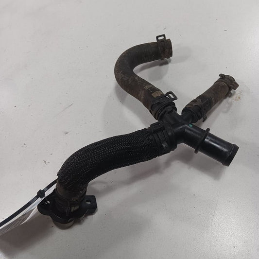 Chevy Trailblazer Coolant Line Crossover Pipe  1.3 2021 2022 2023 OEM