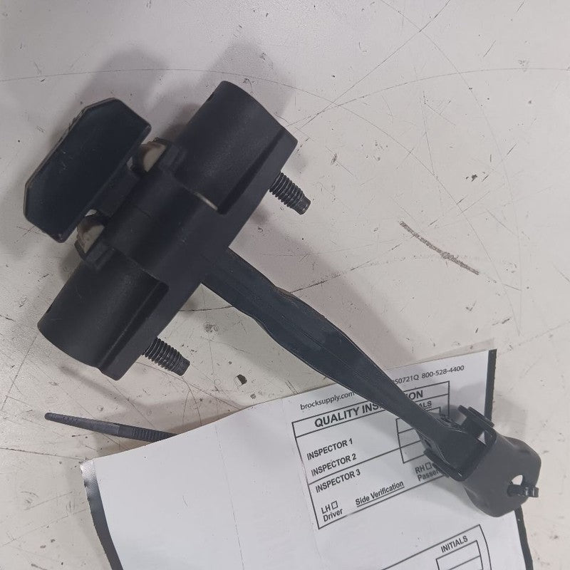 Chevy Trailblazer Door Check Right Passenger Rear Hinge Stopper Detent