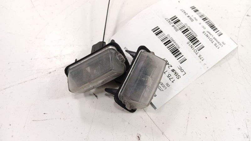 Toyota Prius License Lamp    2012 2013 2014 2015 OEM