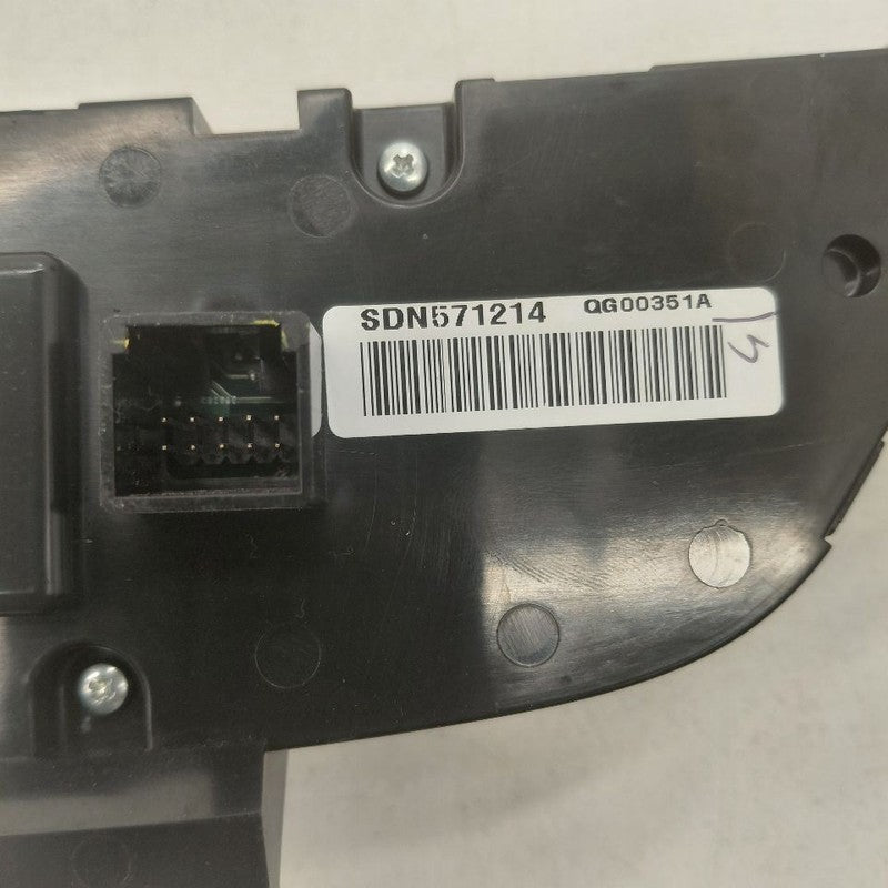 Dual Zone Temperature Control Heat Heater AC Switch Fits 20-24 Chevy E