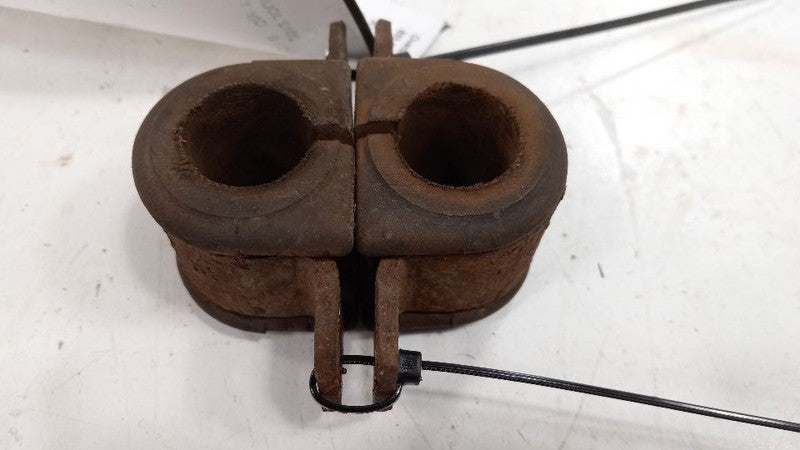 Dodge Journey Sway Bar Bushing Mounting Bracket 2012 2013 2014 2015 2016