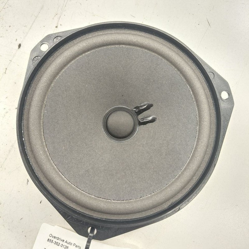 Alfa Romeo Stelvio Speaker Right Passenger Rear  2018 2019 2020 2021