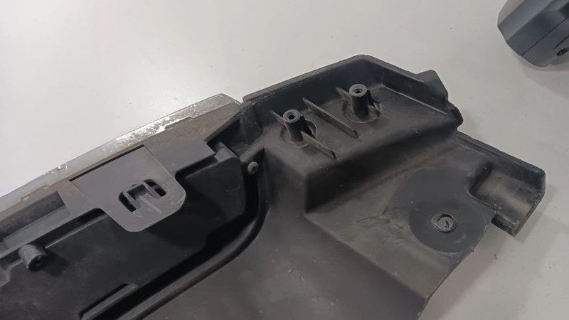 96981100 Grille Upper Fits 11-14 CRUZE