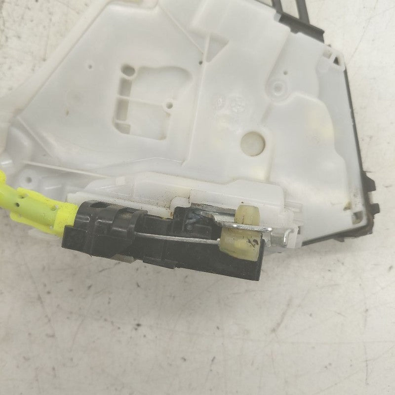 Nissan Rogue Door Latch Lock Right Passenger Front  2021 2022 2023