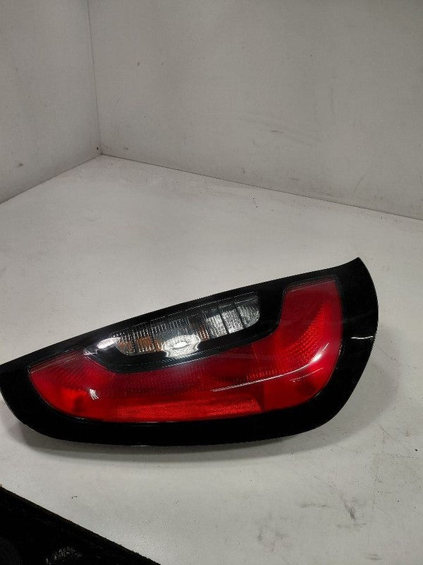 Left Rear Tail Light Brake Lamp Incandescent Fits 14-19 Kia Soul OEM