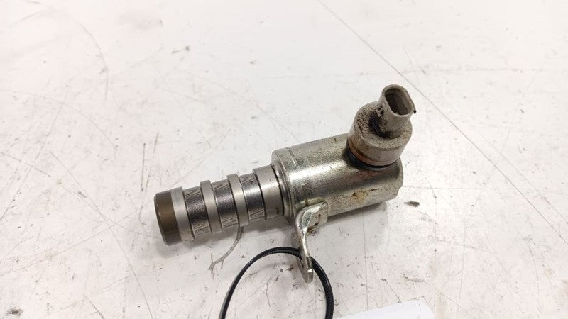 Ford Mustang Variable Timing Gear Oil Control Valve Solenoid Cylinder Head 2014 