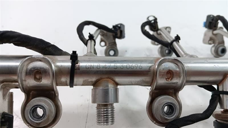 Buick Encore Fuel Rail Injection Injector Mount Bar 2016 2017 2018 2019